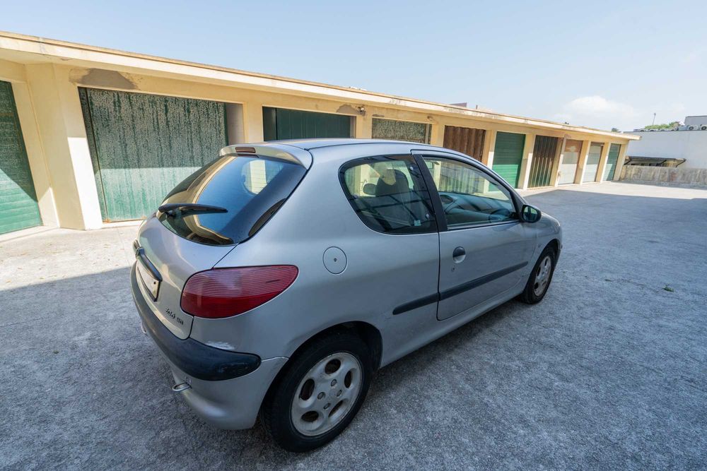 《RESERVADO》Peugeot 206 1.4 HDi Diesel (2002)