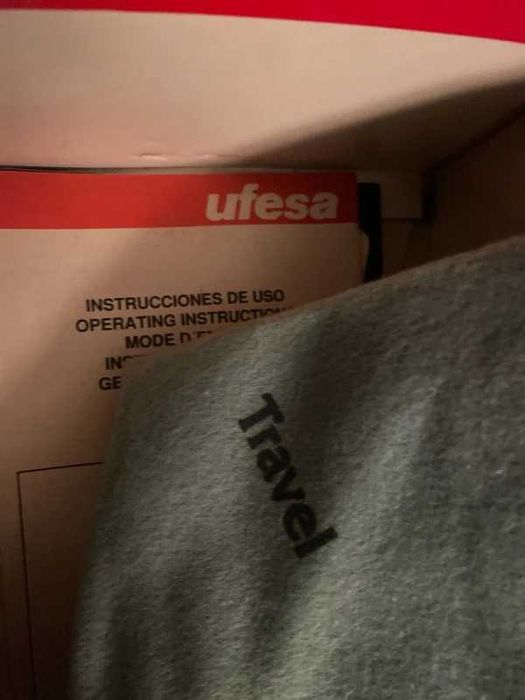 Ferro engomar a vapor para viagem férias. Nunca usado.