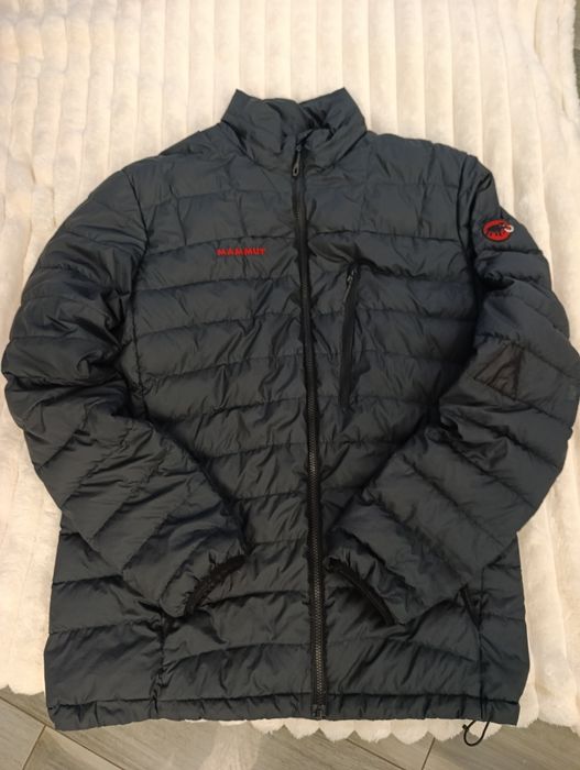 Куртка тепла Mammut
