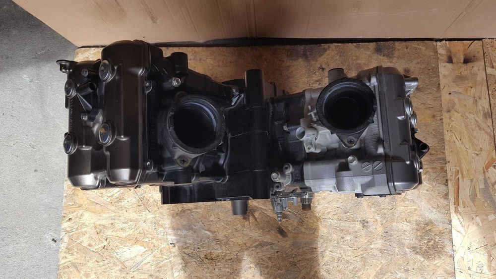 Silnik DL1050 V-strom 1050 Suzuki slupek 5 tys  km 2021r 20-