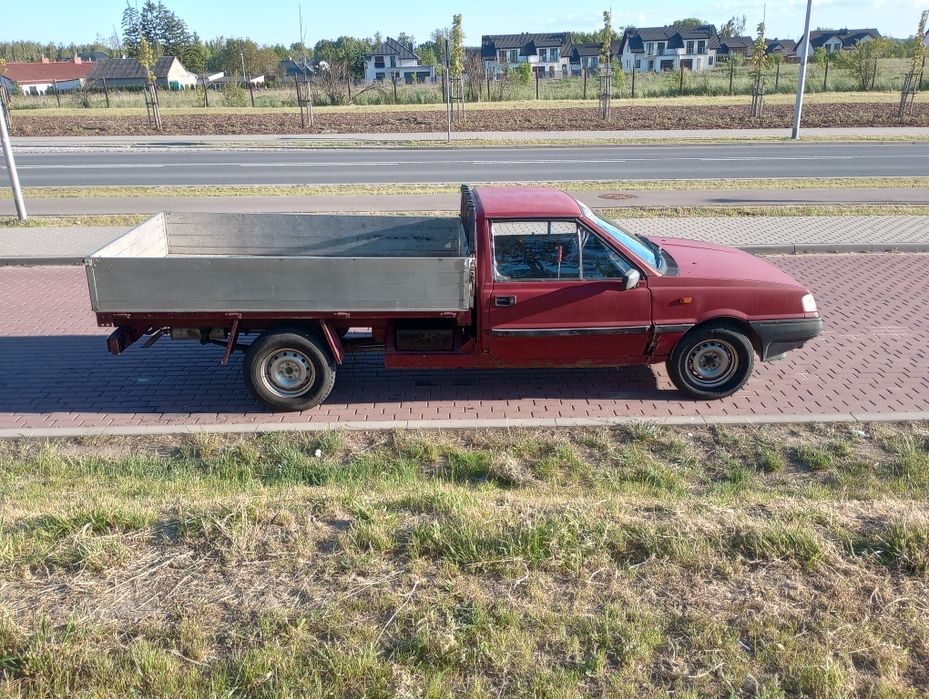Polonez Caro truck FSO gaz OC PT