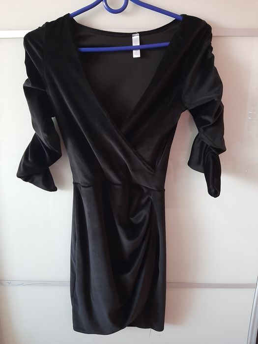 Welurowa sukienka city chic xs