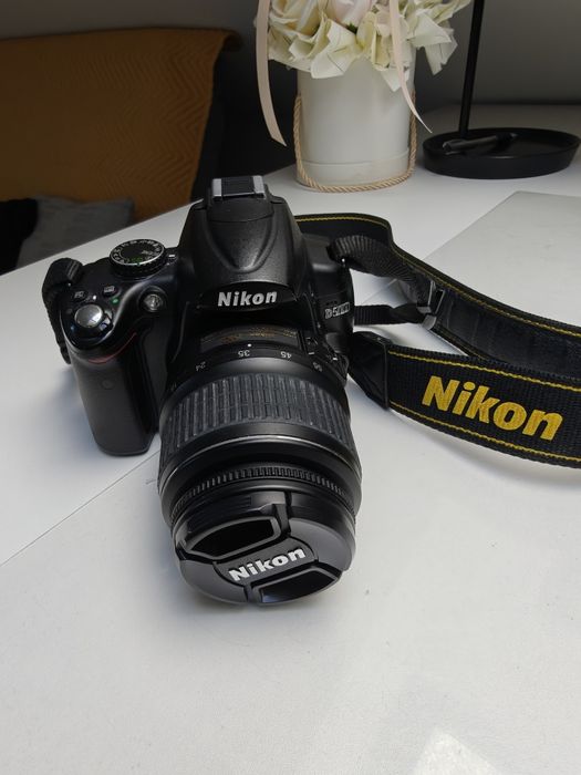 Sprzedam aparat Nikon d5000