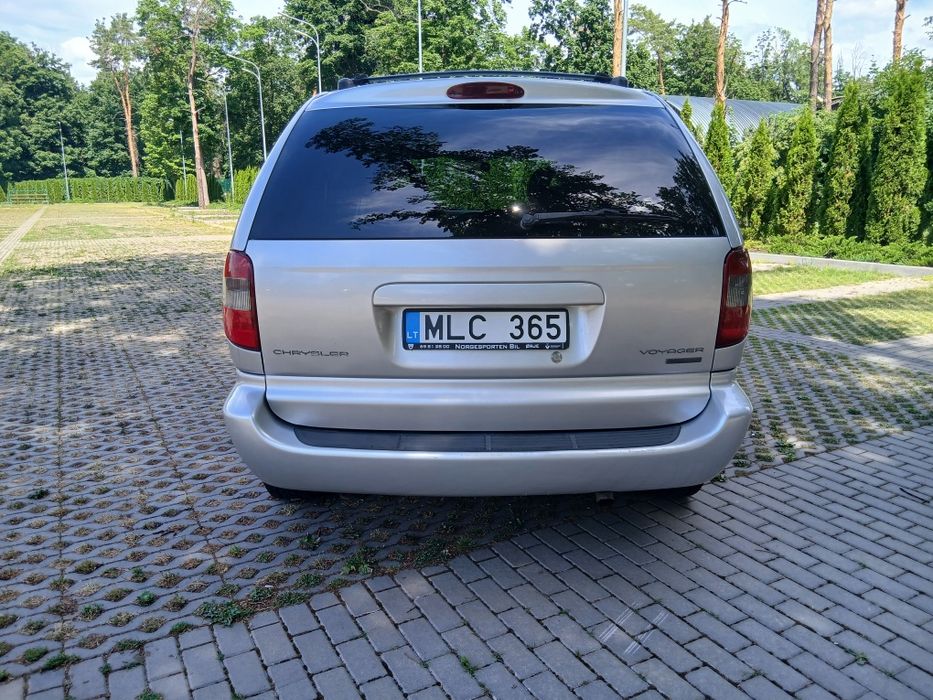 Продам Обмен Крайслер  вояджер  2.8 тд