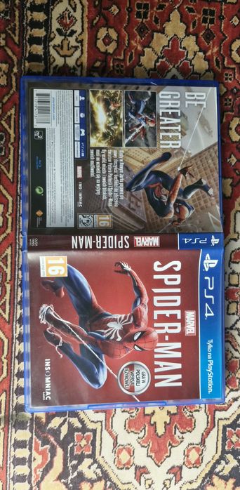 Gra spider-man  na ps4 / ps5 .