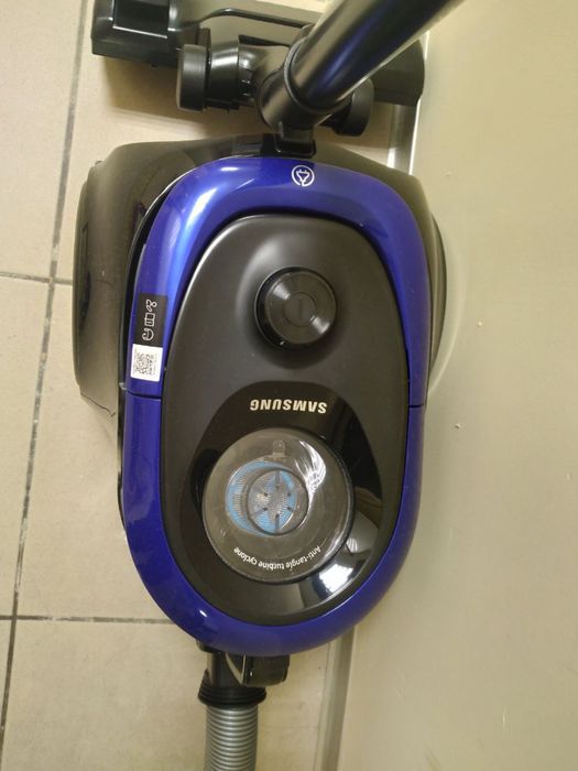 Пилосос Самсунг новий