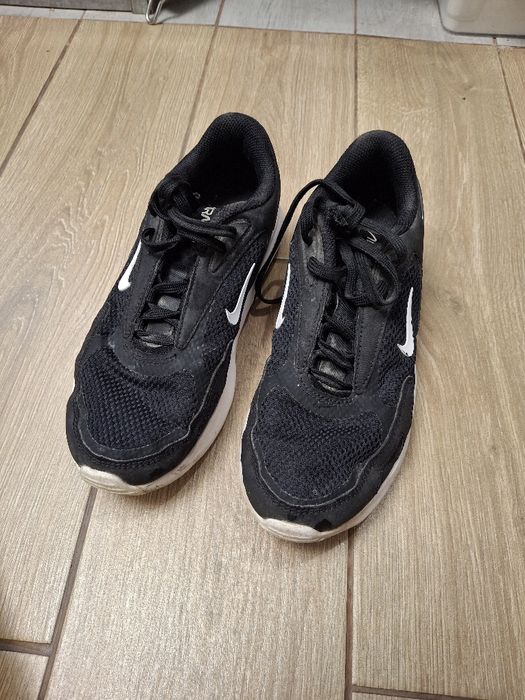 Оригінальні кросівки Найк