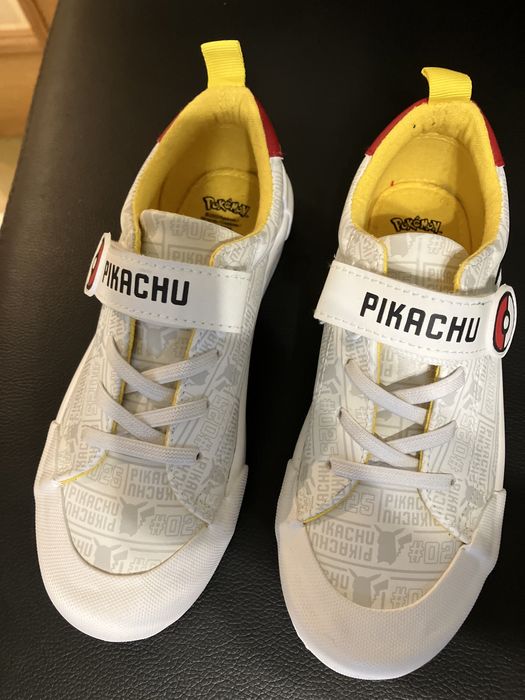 Sapatilhas Pikachu 33