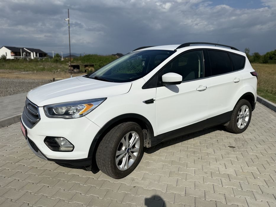 Продам Ford Escape 2016, 1.5 бензин