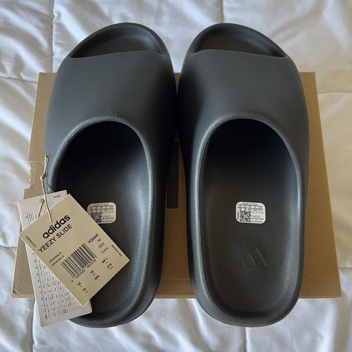 Yeezy Slide Onyx - rozmiar 44 1/2 i 42-46