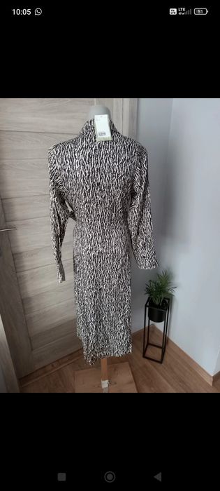 Sukienka midi H&M