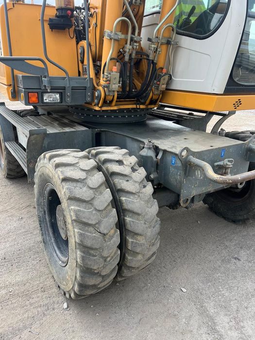 Liebherr łyżka skarpowa hydrauliczna