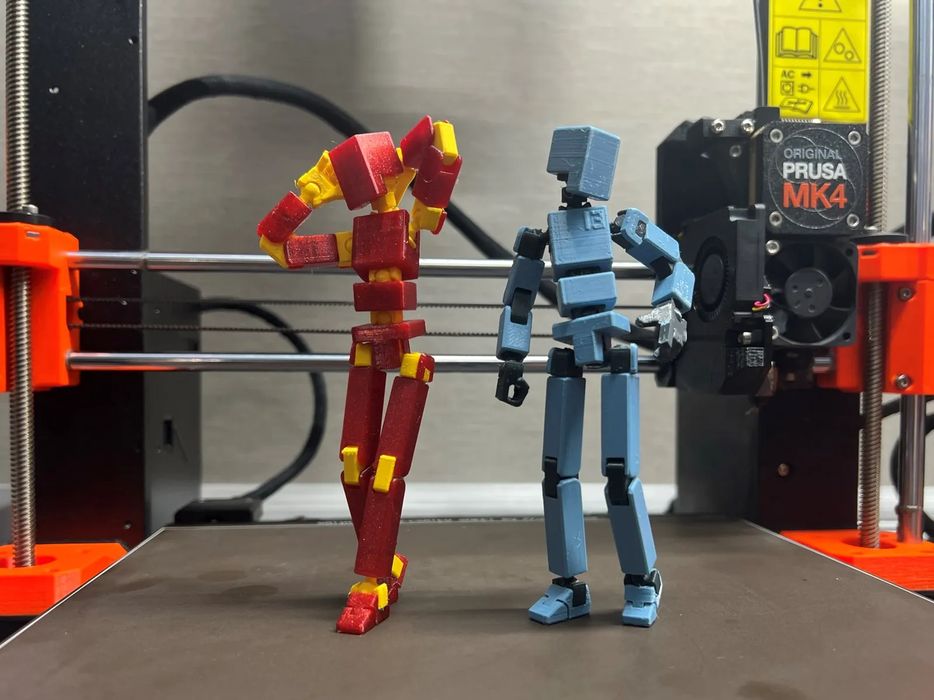 Figura Articulada "EASY 13"