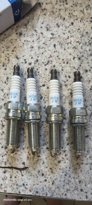 Свечи зажигания для Hyundai ngk iridium