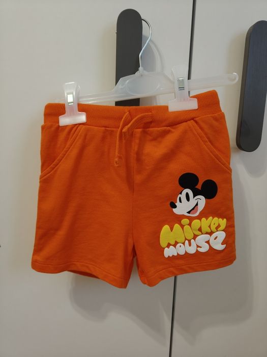 Nowe spodenki myszka Mickey rozmiar 90.