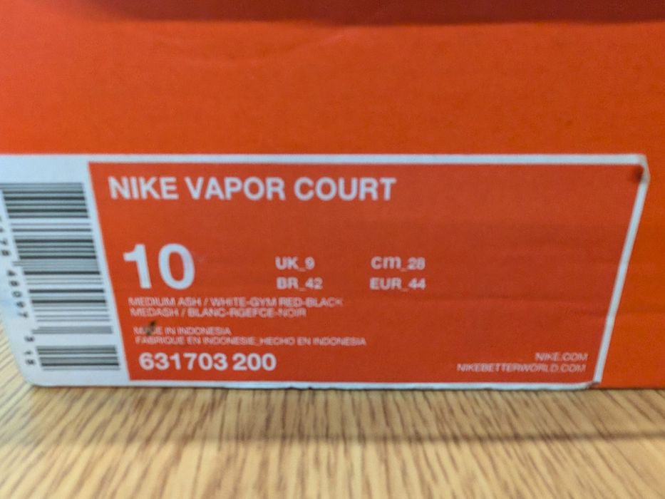 Nowe buty Nike Vapor Court