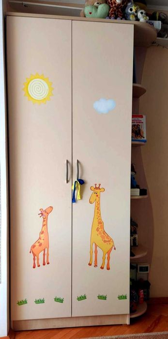 Ліжко-горище з комплектом меблів для дитячої - 2 шафи, кутовий стіл