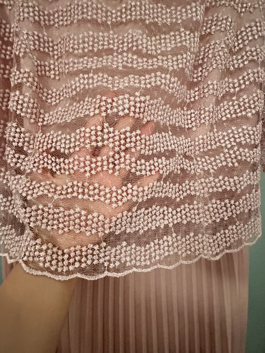 Elegancki komplet sukienka garsona wesele ślub blady róż babcia mama