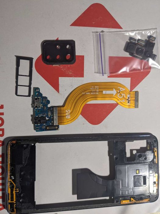 Продам  Samsung Galaxy A51 A515 запчасти