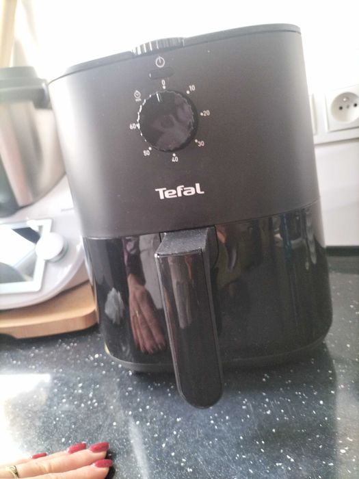 Urządzenie air fryer