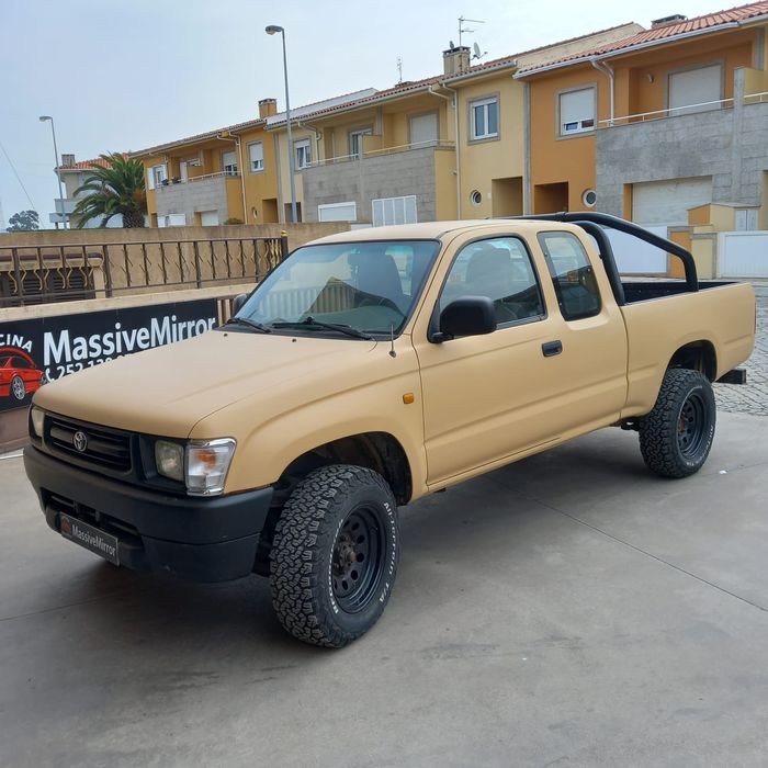 Toyota Hilux 4x4