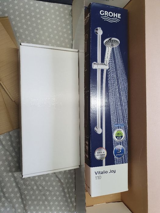 Grohe  набір змішувачів.