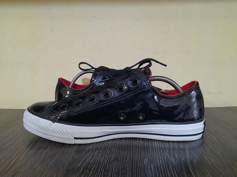 Чорні лаковані кеди унісекс Converse Chuck Taylor All Star р.39.5