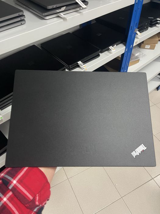 Lenovo ThinkPad T14 G1 Ryzen 5 Pro-4650U 14'' FHD 8GB Ram 256GB SSD | AmigoTech |