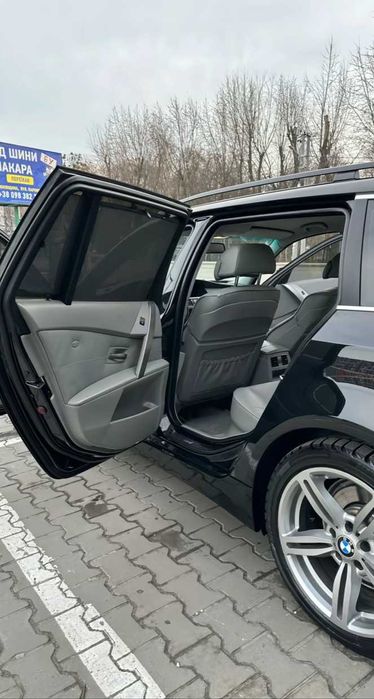 Продаю авто БМВ е61