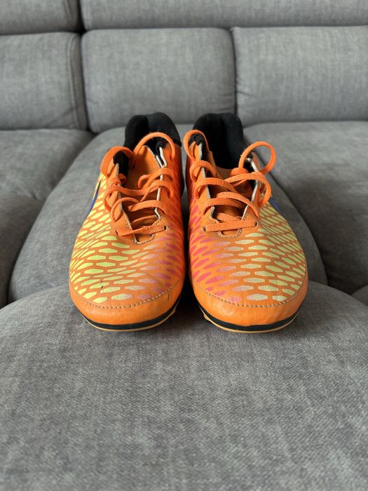 Korki Nike Magista Pomarańczowe 42,5
