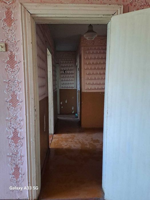 Продається простора 4-кімнатна квартира в с. Хутір-Будилів!