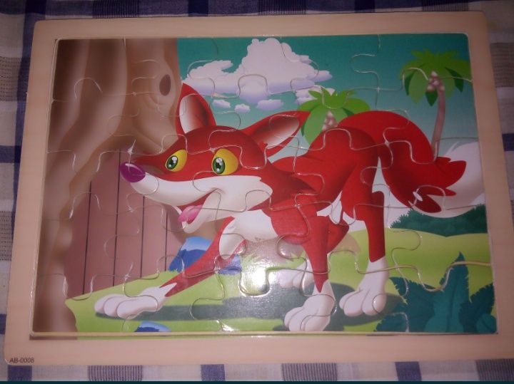 4 Пазли м'які+1 дерев' яний вживані