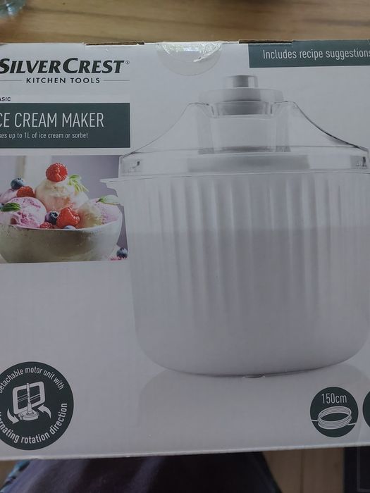Nowa maszyna do lodów i sorbetów Silvercrest