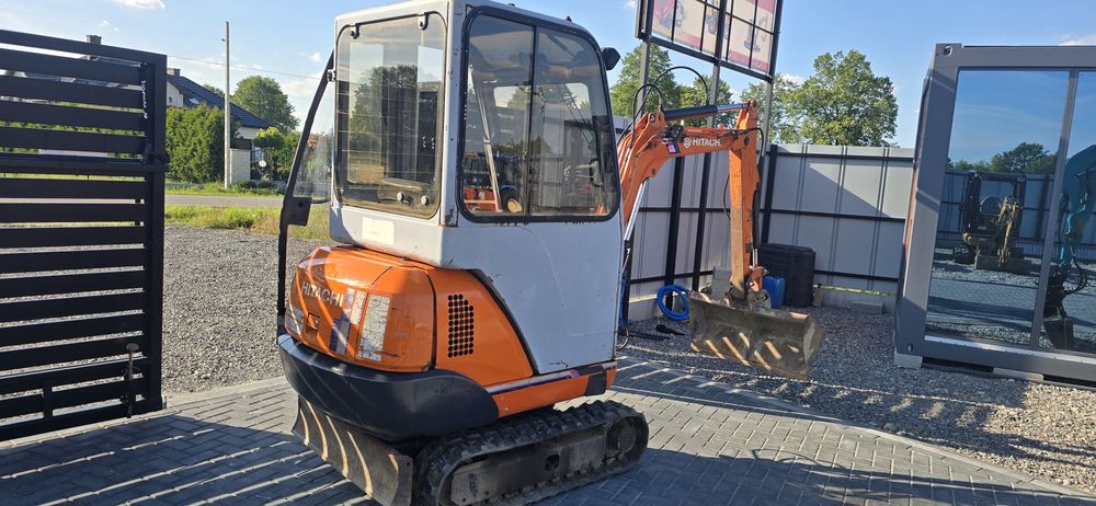 Minikoparka hitachi  1.6t Wytulejowana!koparka Sprawna