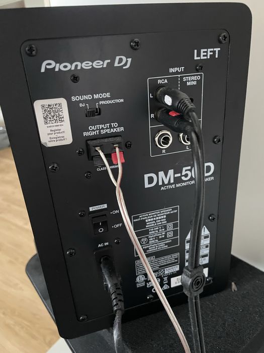 Pioneer DJ FLX4 , Presonus Eris 8, Pioneer DM 50D