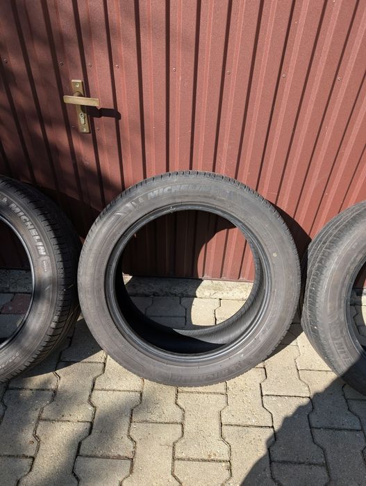 235/50 R 18 Michelin