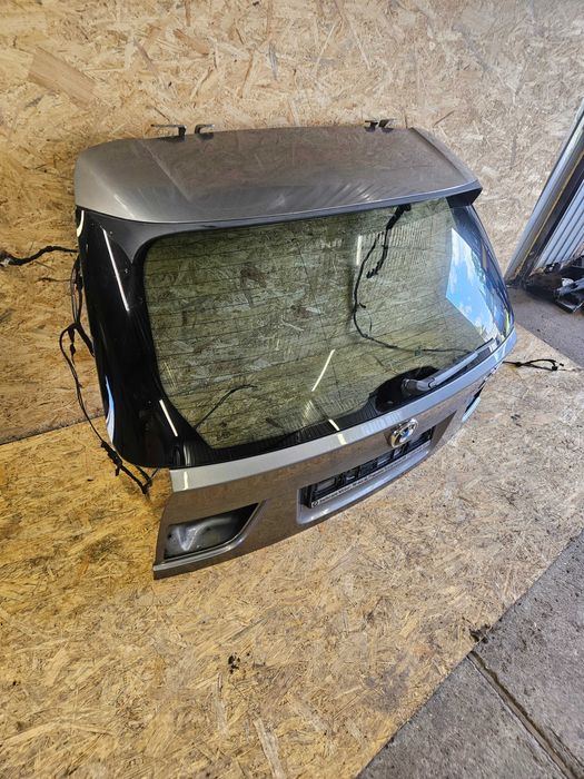 Tylna klapa bagaznika x5 e70 lci w kolor spacegrau