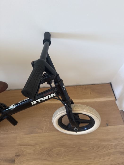 Bike sem pedais. Ootimo para iniciar bicicleta