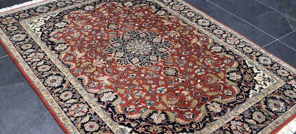 Tapete Persa TABRIZ original, Lã sobre Algodão, feito à mão com 198cm x 140cm
