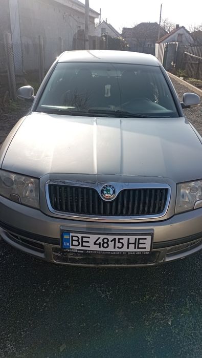 Продам автомобіль skoda superb