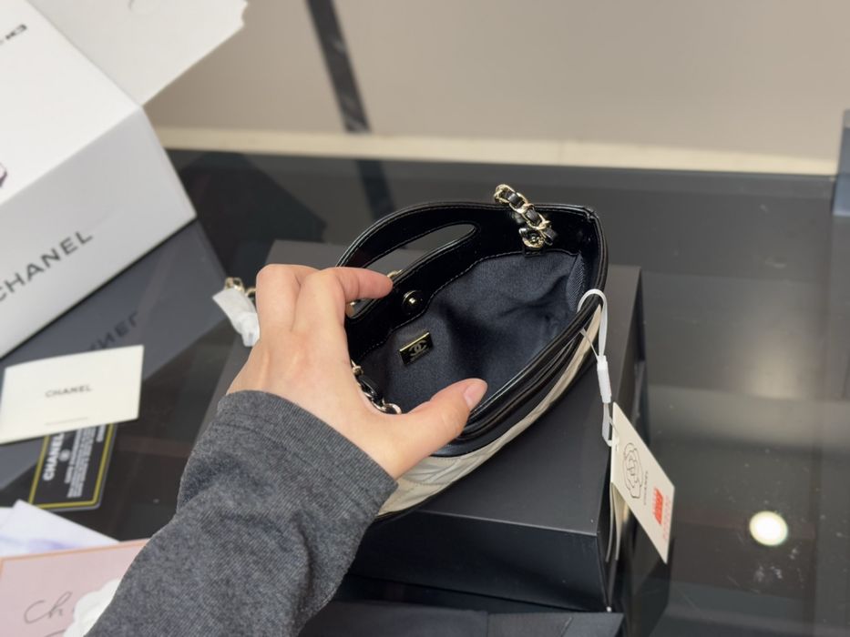 Bolsa Chanel 23a  versao horizontal