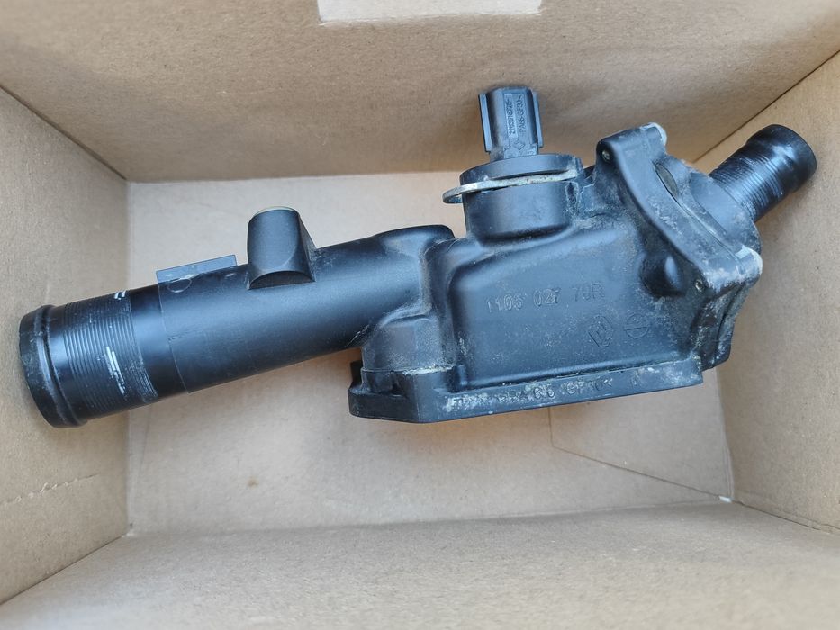 Продам термостат на рено меган