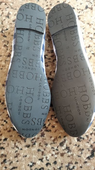 Легкі нові балетки