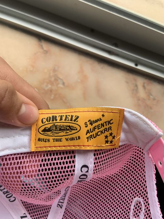 Chapéu Corteiz rosa bom estado