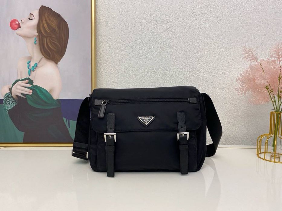 Сумка Prada BT6671-1 Re-Nylon Shoulder Bag нова чоловіча чорна нейлонова мужская
