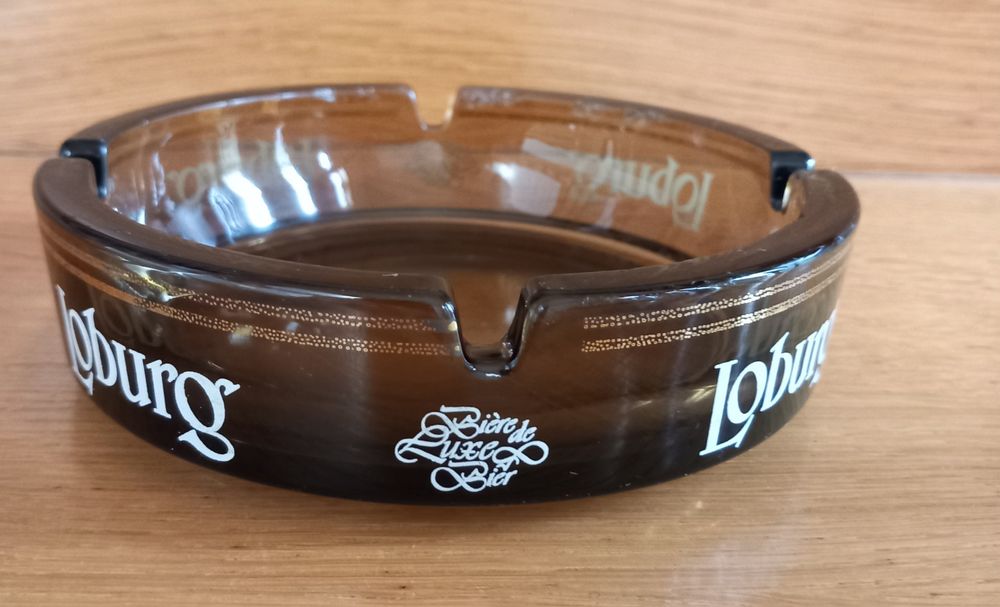 Cinzeiro antigo Loburg