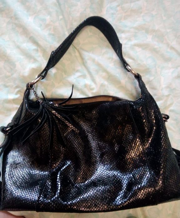 Продам сумку кожаную