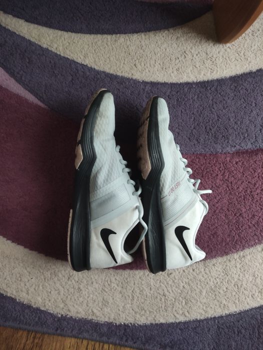 Buty damskie NIKE CITY TRAINER 2 sportowe adidasy wygodne r.40.5