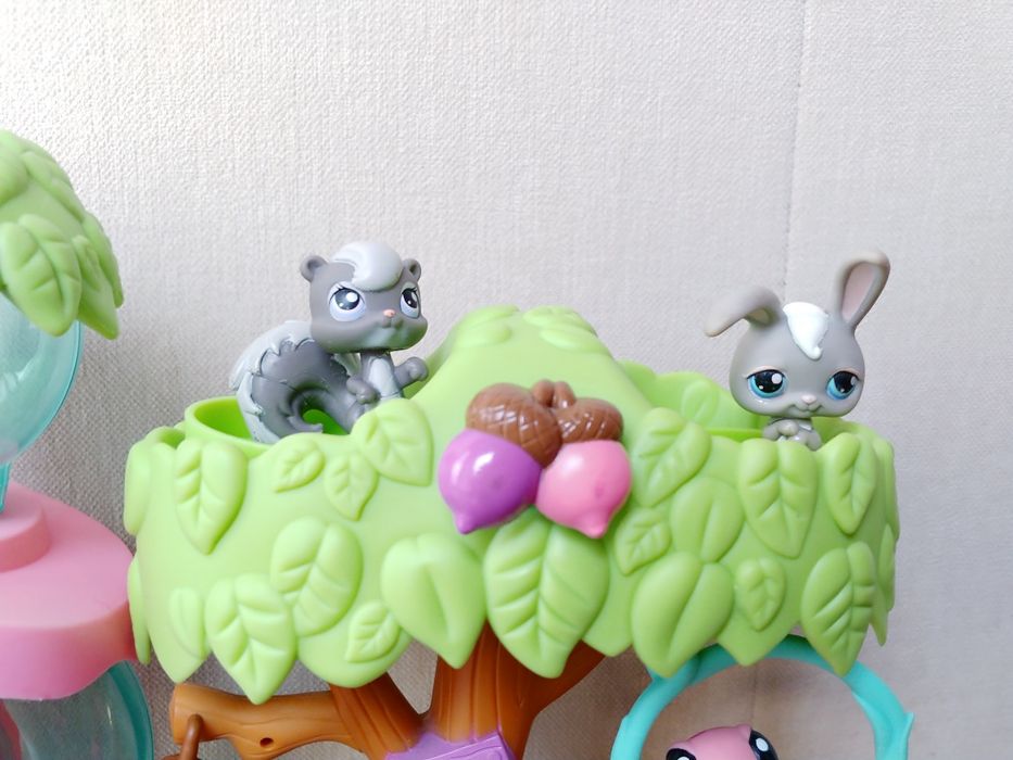 Littlest pet shop domek drzewo + 10 zwierzątek