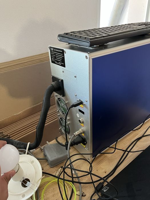 Máquina de corte a Laser